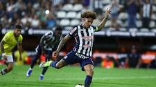 Paolo Guerrero le dio el triunfo a Alianza Lima con gol de penal ante Comerciantes Unidos | VIDEO