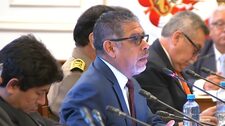 Diputado de Juntos por el Perú se queda dormido durante sesión de la Comisión de Justicia y Derechos Humanos | VIDEO