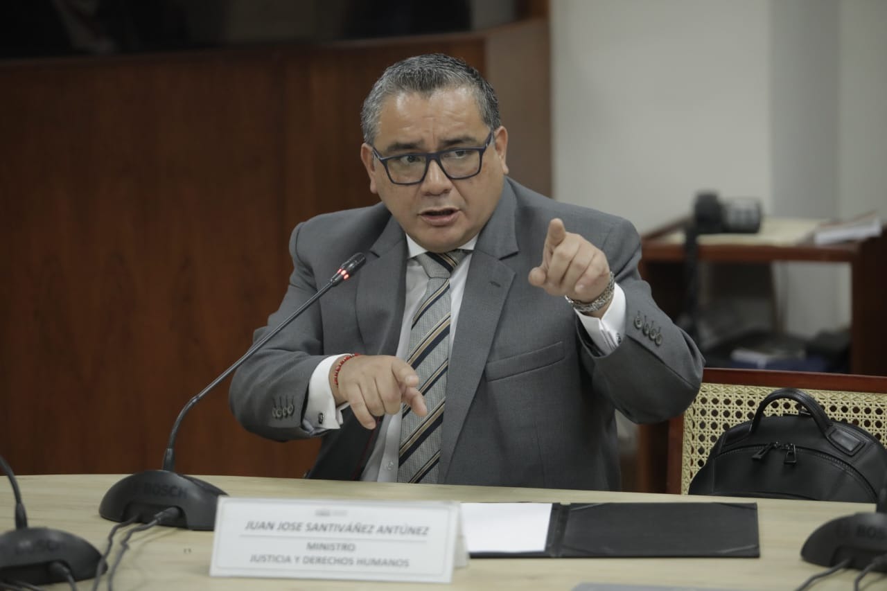 Eduardo Arana y Juan José Santiváñez respondieron ante Comisión de Fiscalización por audios difundidos en la prensa. (Foto: Britanie Arroyo / @photo.gec)