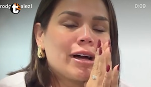 Andrea San Martín rompe en llanto por enfrentamiento con padre de su hija: “Me duele romper mi promesa”