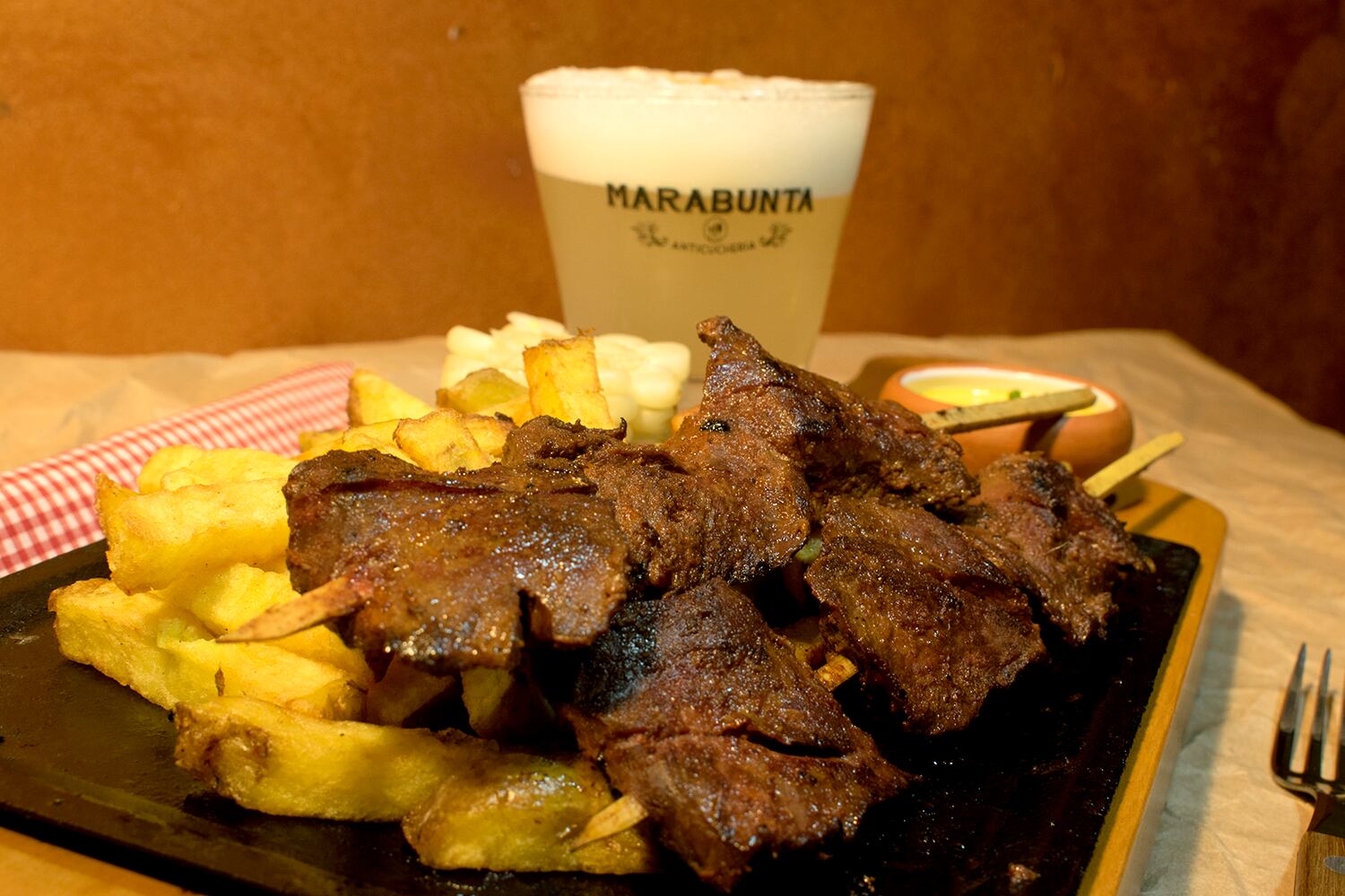 Cada tercer domingo de octubre se celebra el Día del Anticucho en nuestro país. (Foto: Difusión)