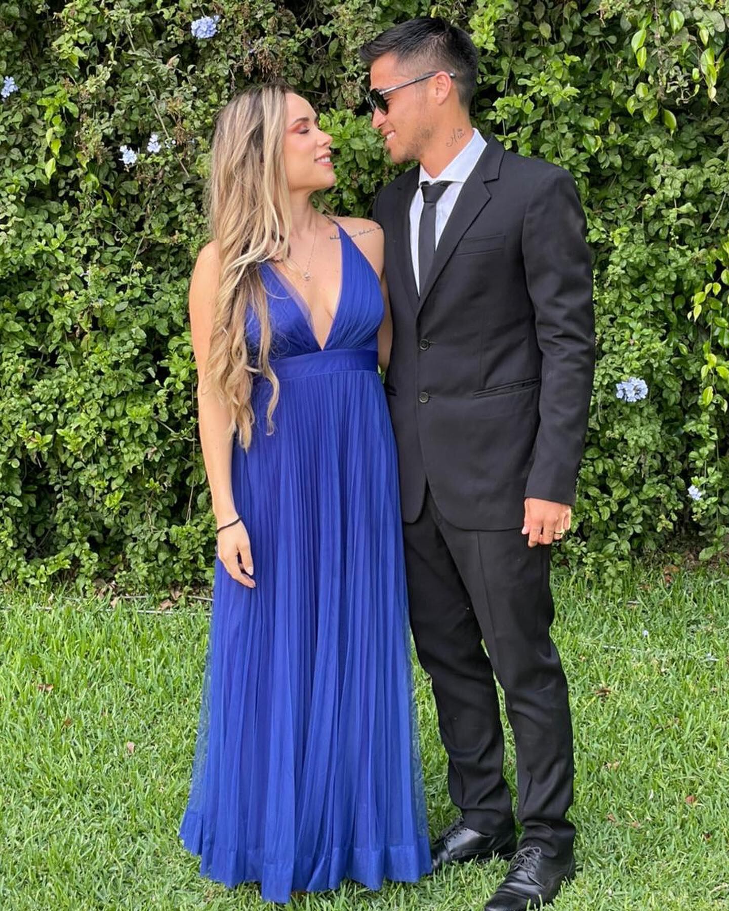 Ale Venturo y Rodrigo Cuba se muestran más enamorados que nunca. Foto: Instagram