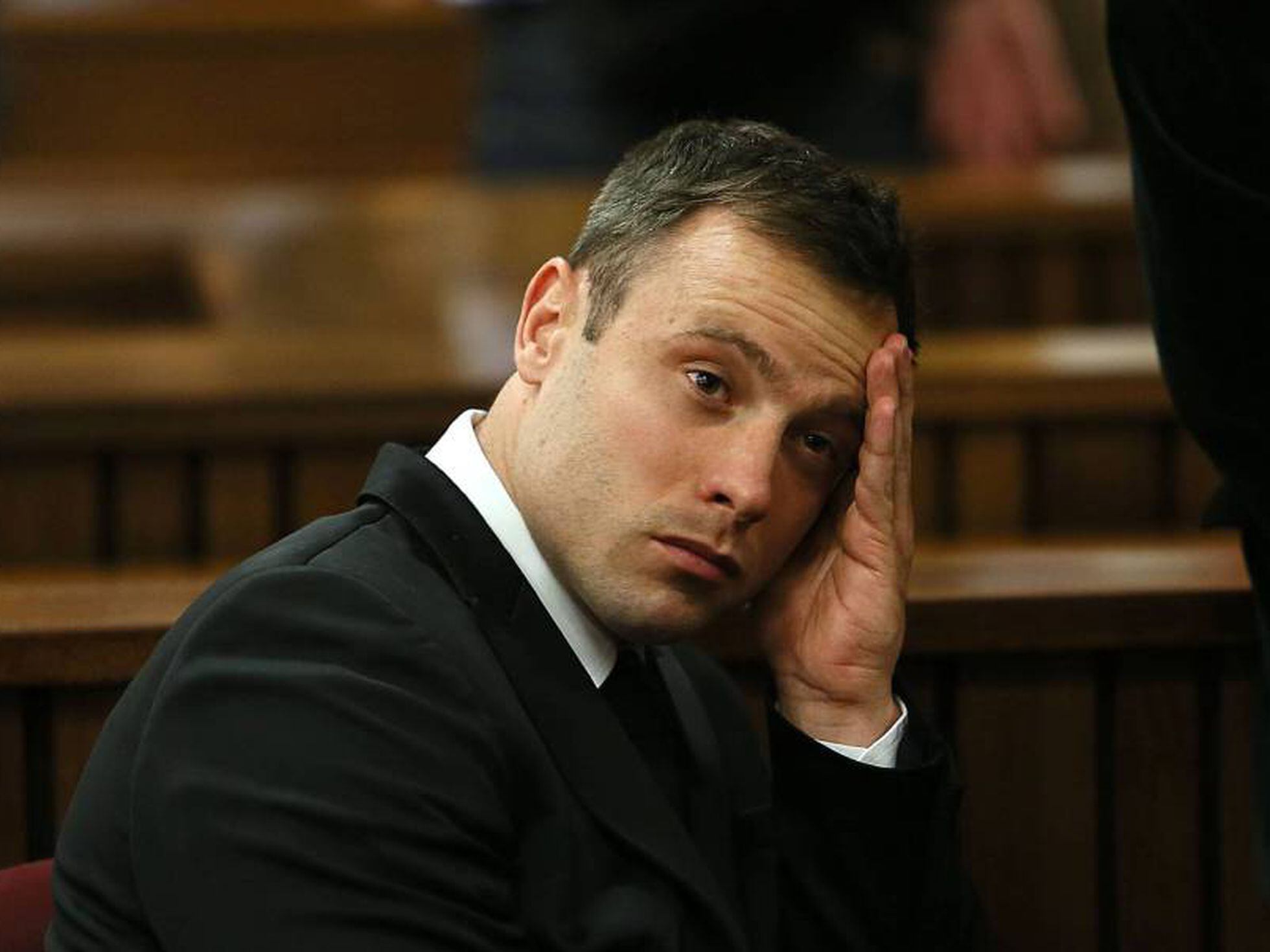 En 2015, Oscar Pistorius es condenado por el asesinato de su novia.