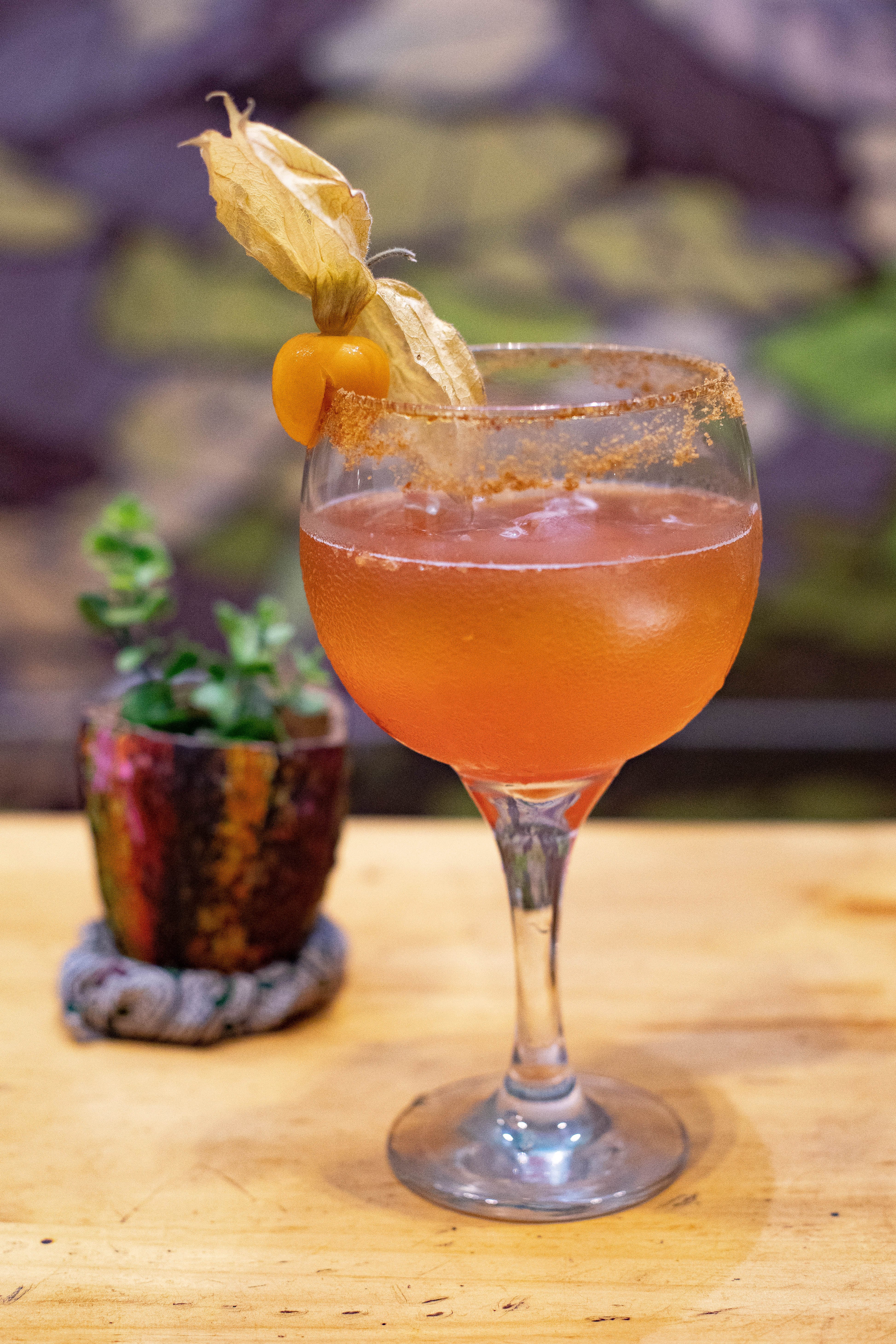 La panela le da un toque perfecto a la mezcla del cacao con el aguaymanto. Foto: Britanie Arroyo.