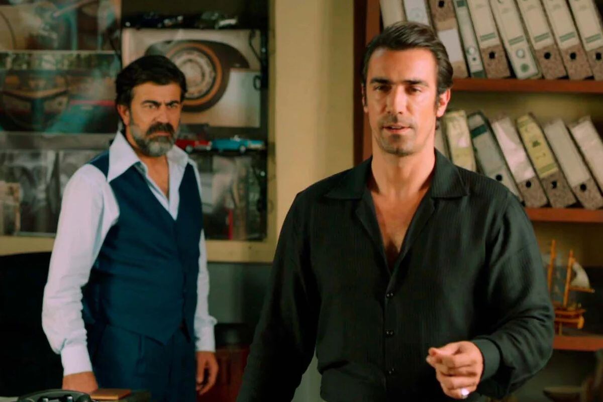 Hakan no cede a las exigencias de Abdülkadir en “Tierra amarga” (Foto: Tims & B Productions)