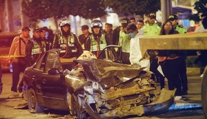 ¡Tragedia en Villa María del Triunfo! Padre de familia muere delante de su hijo de 11 años al empotrarse su auto contra un tráiler
