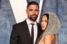 Acusan al prometido de Becky G de serle infiel y las redes sociales estallan