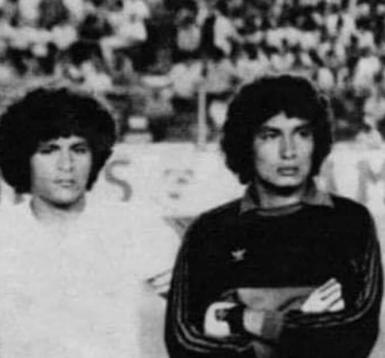 Perdió un Clásico y tuvo que ondularse el cabello