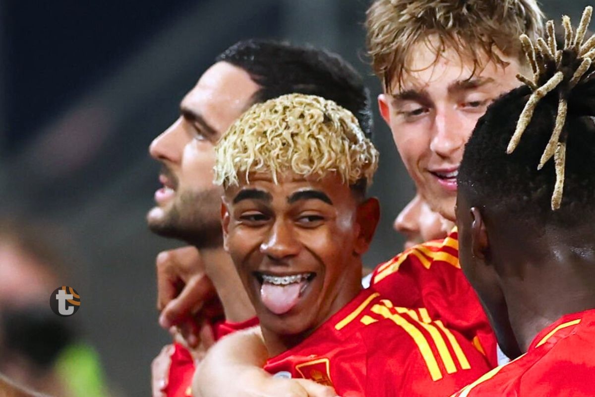 Lamine Yamal festeja su doblete ante Francia (Foto: AP)