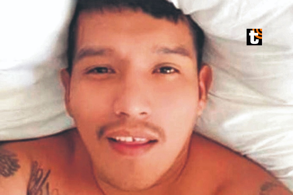 ‘Monstruo’ mató a policía y secuestró a 4