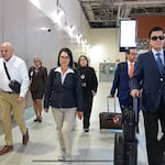 Viajó a El Salvador para visitar megacárcel y copiar modelo Bukele