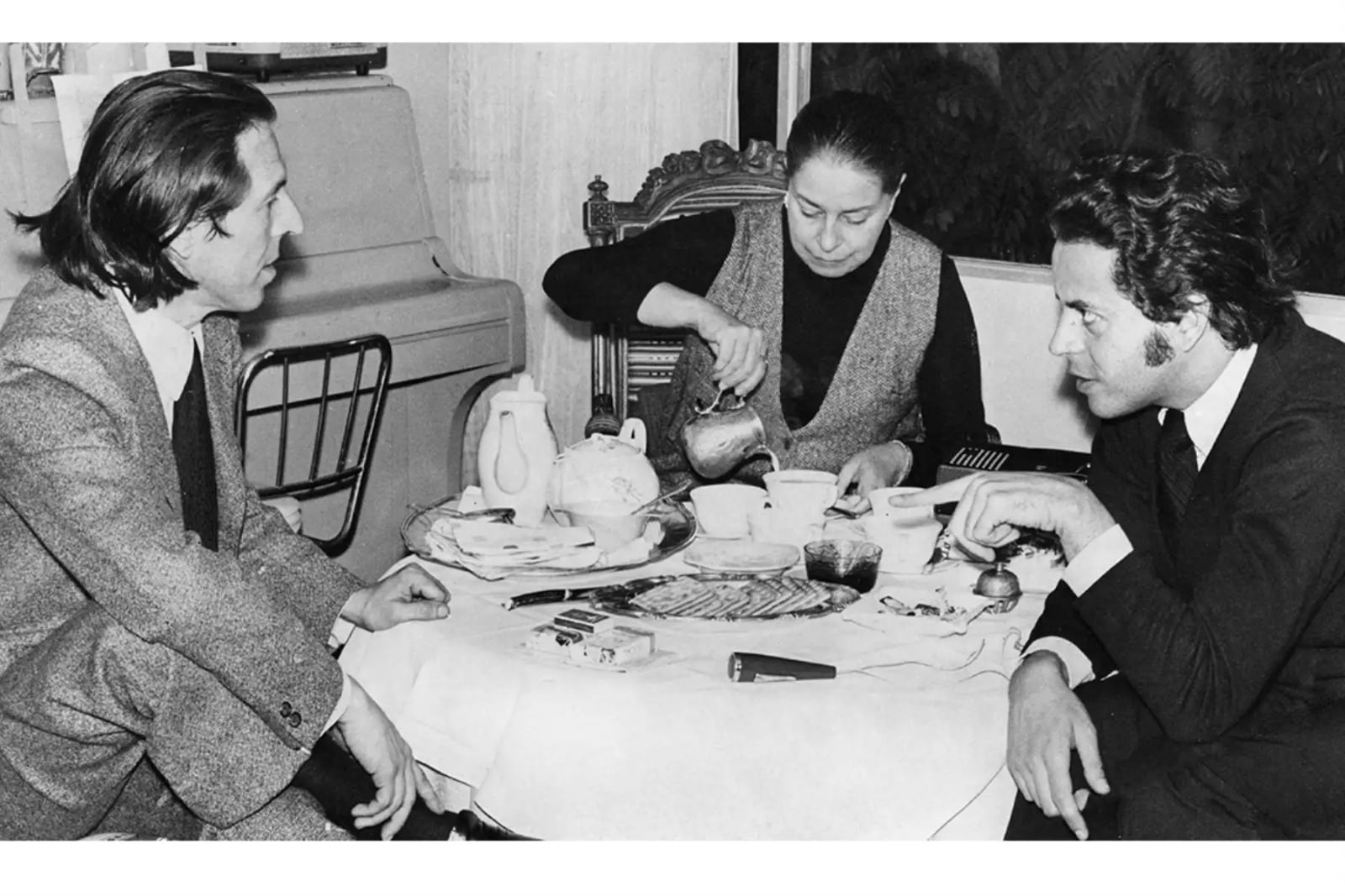 Julio Ramón Ribeyro, Chabuca Granda y César Calvo. Foto: Internet.