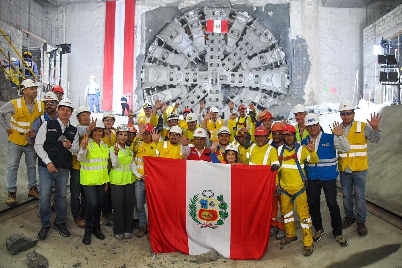Continúan los avances de la Línea 2 del Metro de Lima. (Andina)