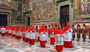 Cónclave de 133 cardenales se reúne hoy en la Capilla Sixtina para elegir al Papa