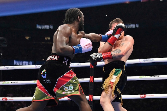 Canelo Álvarez sucumbió ante Terence Crawford. (Fotos: AP)