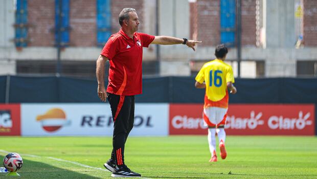 Silvestri asumió hace en enero el cargo en la Sub-17. (Foto: FPF)