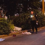 ¡Macabro hallazgo en SMP! Encuentran cadáver maniatado y dentro de una bolsa de rafia en la avenida Canta Callao