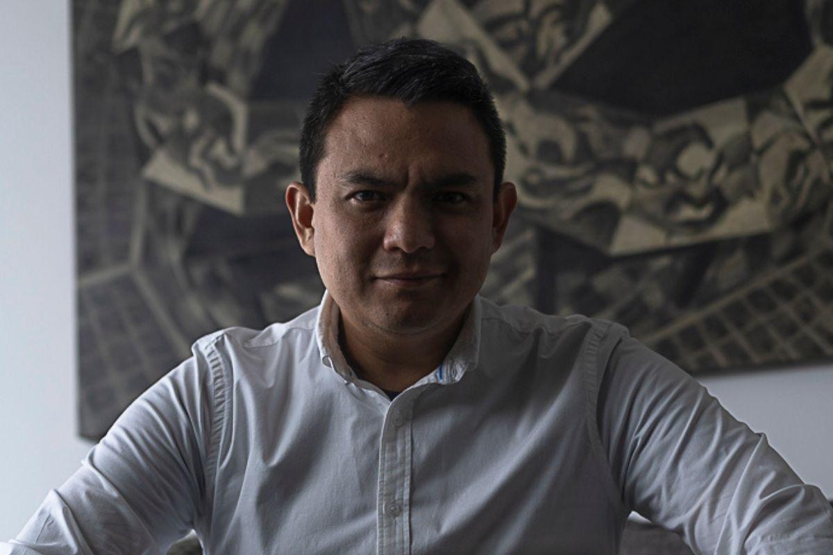 El escritor Augusto Effio ha sido galardonado y finalista en distintos premios literarios.