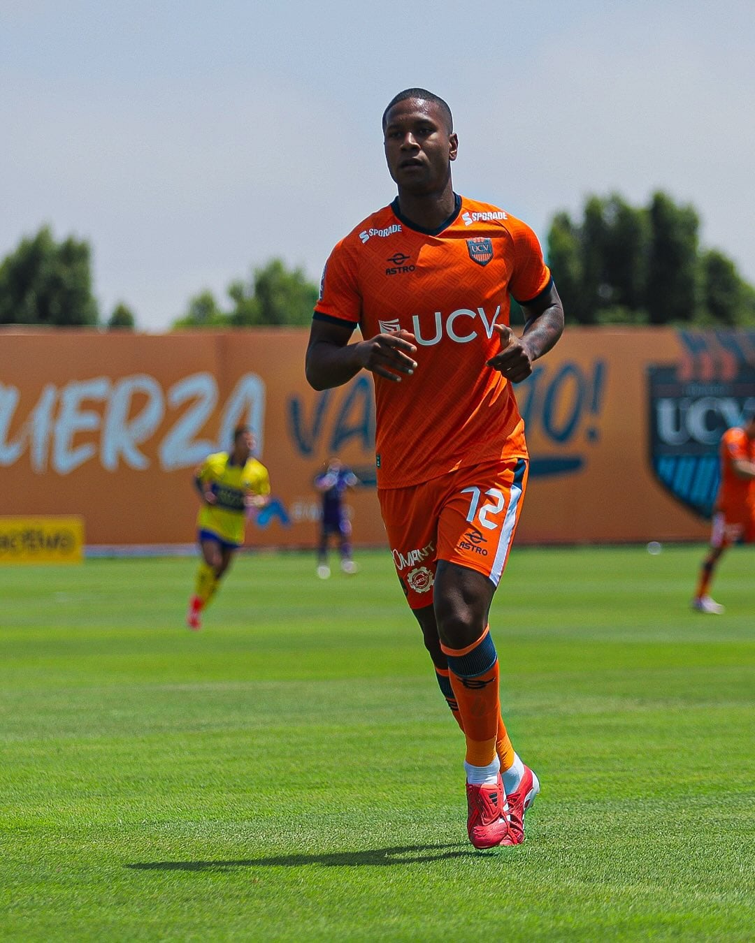 Adrián Ascues continuará su carrera en otro club. (@ucvclubdefutbol)