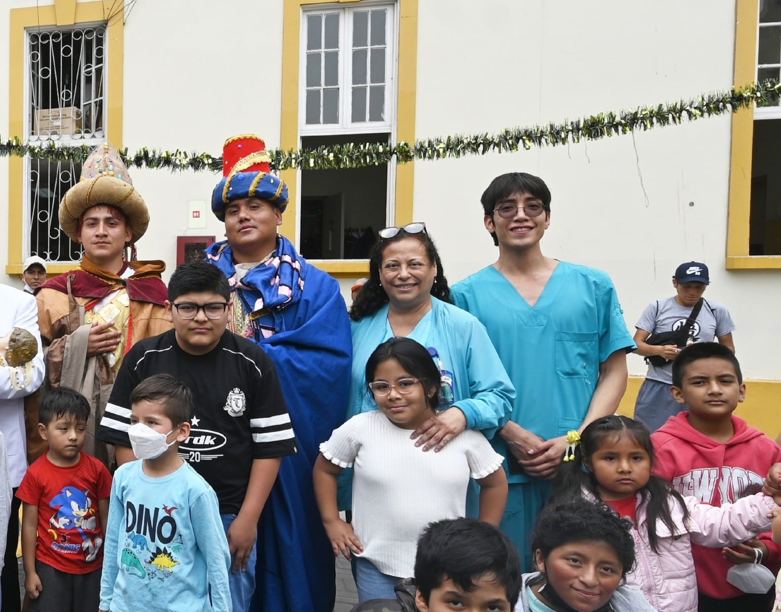 Bajada de Reyes en el Hosptial del Niño (Instituto Nacional de Salud del Niño - Oficial)
