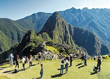 Cuidemos a los turistas que llegan al Perú