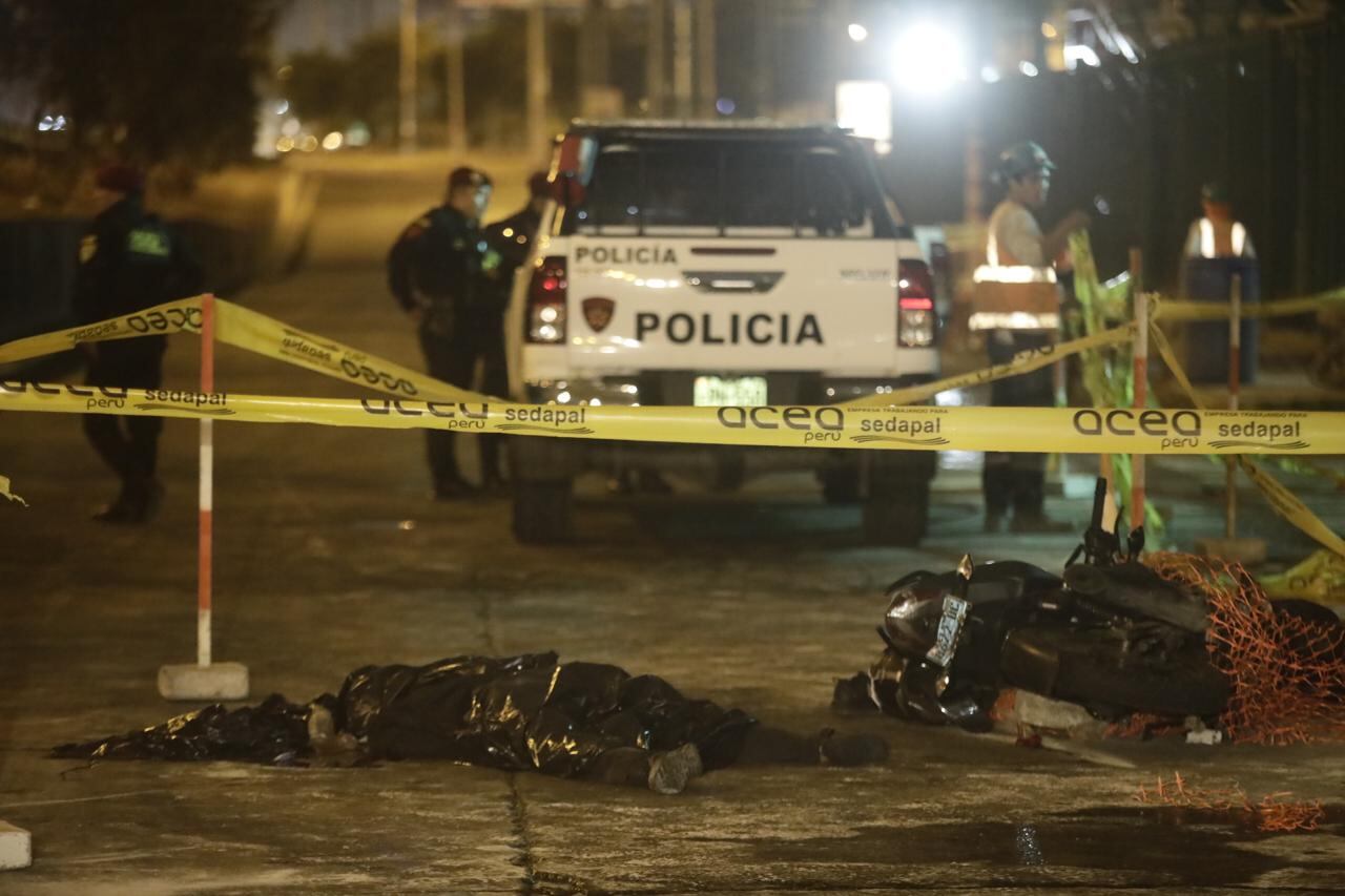 ¡Tragedia en Independencia! Joven motociclista muere tras despistarse y familia acusa a bus del ‘Chino’