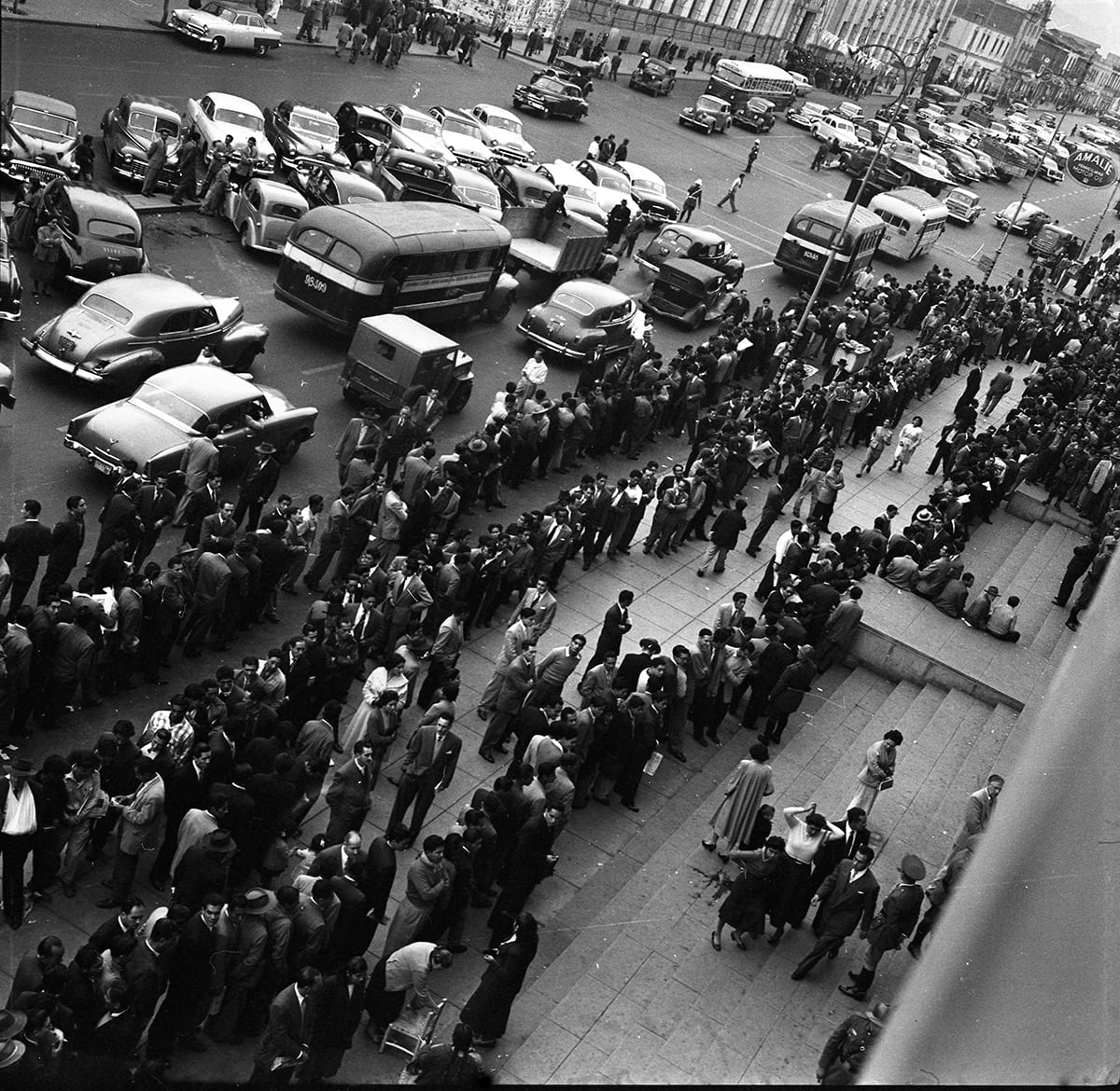 LIMA, 17 DE JUNIO DE 1956
ELECCIONES PRESIDENCIALES DE 1956
FOTO: EL COMERCIO