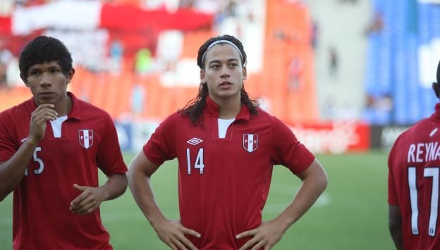 Edison Flores y Cristian Benavente jugaron juntos en la era Daniel Ahmed. (Foto: USI)