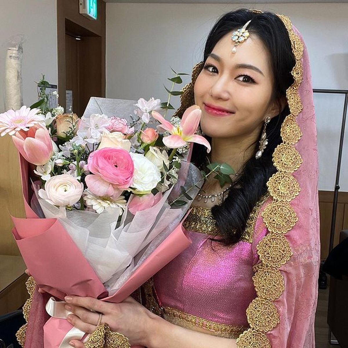 Ataviada tras una de sus presentaciones artística (Foto: su.ryeon_p / Instagram)