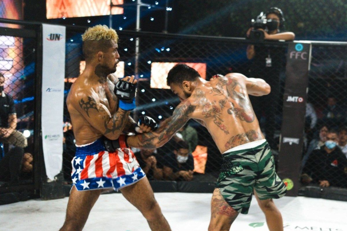 Mollinedo lastimó con su recto de derecha y combinaciones a Gavidia. (Difusión)