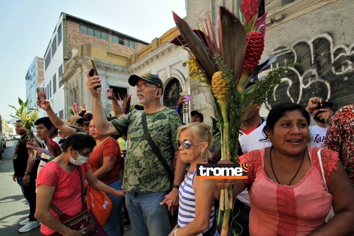 Muchos apreciaron el recorrido de esta tradicional y colorida danza relacionada a la prosperidad. (Entrevista: Isabel Medina / Foto; Alan Ramírez / Trome)