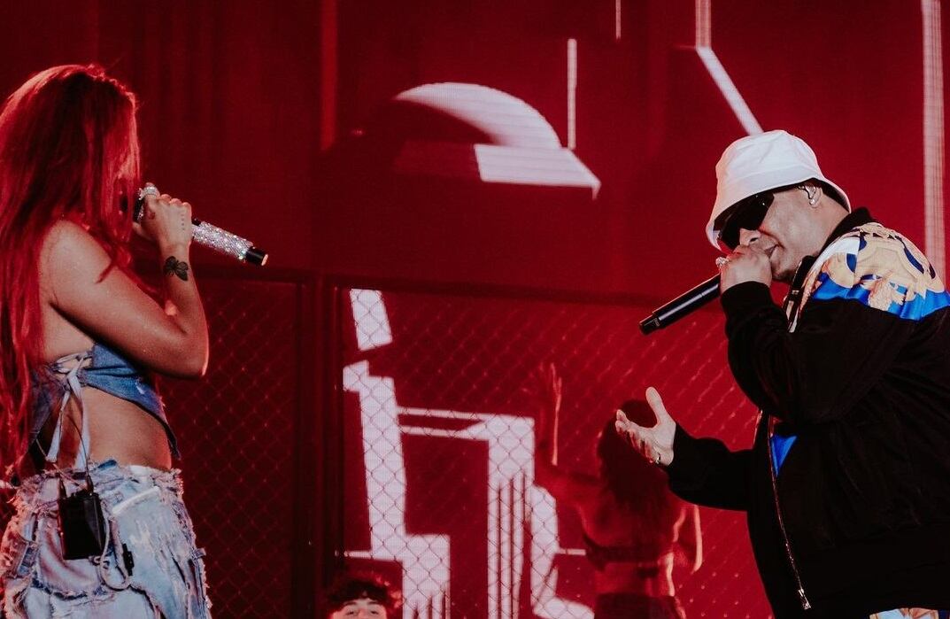 Karol G y Maldy juntos en un concierto en Puerto Rico realizado el 10 de marzo de 2023 (Foto: Maldy/ Instagram)