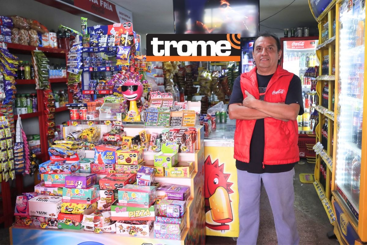 En su bodega tiene el apoyo de su hermano Guido, su cuñada Marilú y sus sobrinos. Foto: Trome.