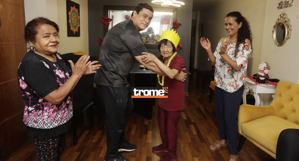 Victoria García Gil nació en San Vicente de Cañete. No se casó ni tuvo hijos, pero es feliz con el amor de su familia y recibirá con alegría el nuevo año 2022. (Entrevista: Isabel Medina / Foto: Giancarlo Ávila / Trome)