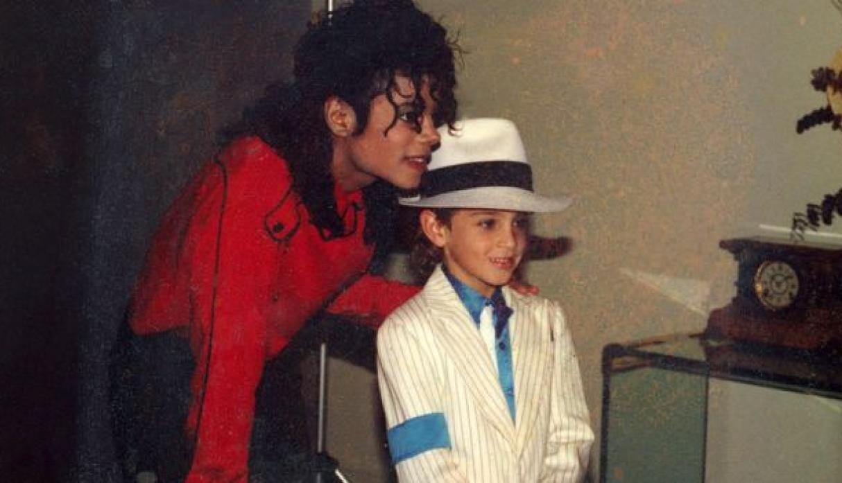 En el documental "Leaving Neverland", Wade Robson (en la foto) dice que Jackson lo abusó sexualmente en los años 90. (Channel 4 vía BBC)