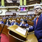 Contratación de la esposa del Premier daña la imagen del gobierno