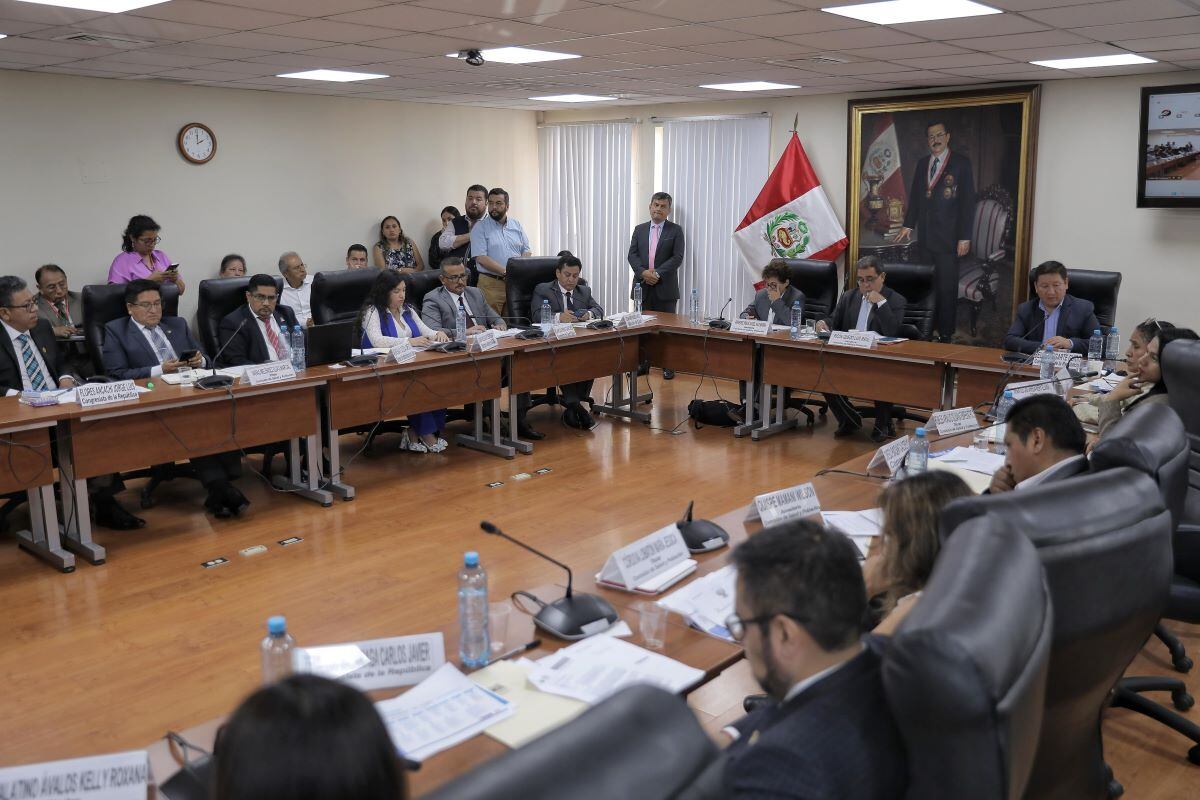 El ministro de Salud, César Vásquez, se presentó en la Comisión de Salud del Congreso por el caso Medifarma. Fotos: Joel Alonzo / @photo.gec