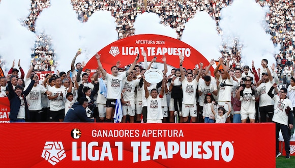 Celebración Universitario ganador del Torneo Apertura 2025 | Video: GOLPERU