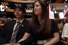 ¡Kyara Villanella acapara todas las miradas! Aparece con su novio en la ceremonia de entrega de credenciales de Keiko y desata revuelo