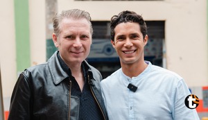 Alex Kapranos de Franz Ferdinand comió causa en el mercado de Surquillo: “Espectacular, un sabor maravilloso”