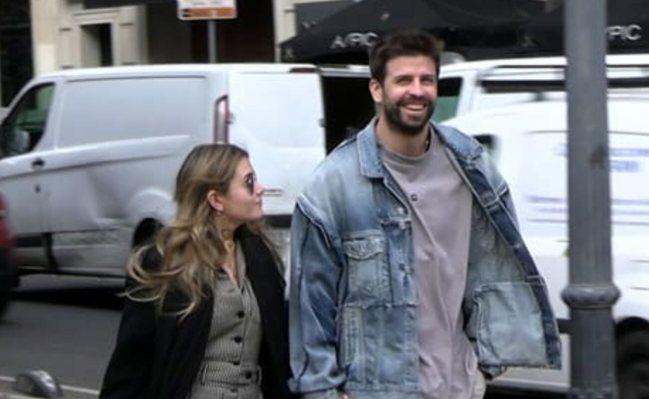 Clara y Piqué fueron fotografiados por paparazzis en las calles de Barcelona (Foto: Europa Press)
