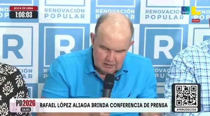 Rafael López Aliaga da conferencia de prensa al saber que más de 63 mil peruanos no pudieron votar por falta de material según la ONPE.