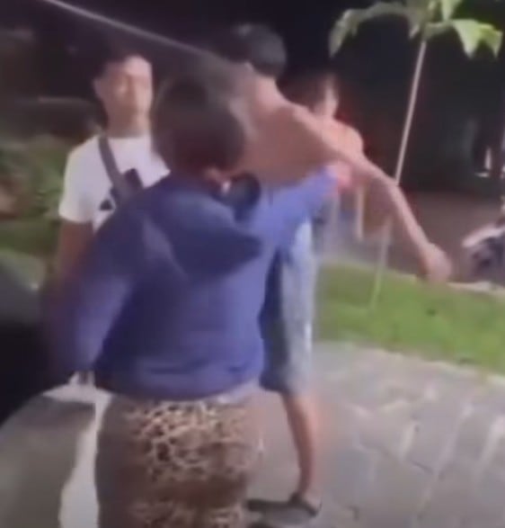 La Uchulú enfrenta a su novio al encontrarlo con otra mujer.