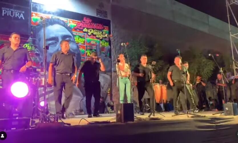 Carolina Jaramillo en la inauguración del mural en honor a Paul Flores.