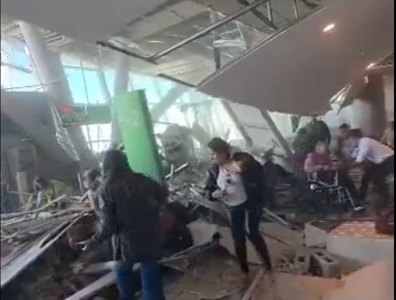 Daños en el aeropuerto de Pereira tras el terremoto que sacudió Colombia. (Captura de video).