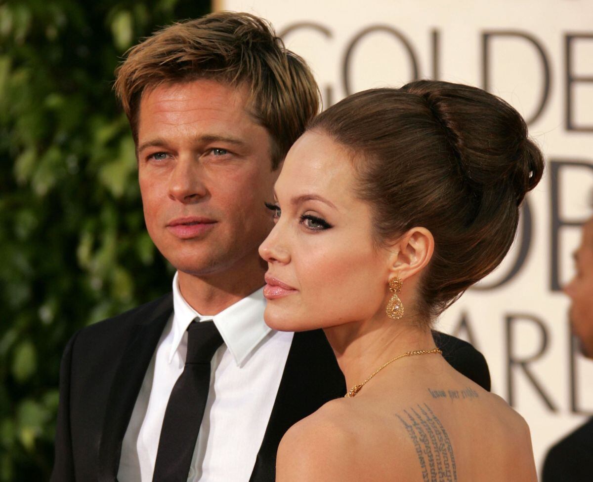 Brad Pitt y Angelina Jolie fueron vinculados sentimentalmente cuando él aún estaba casado con Jennifer Aniston, aunque nada pudo comprobarse. (Foto: AFP)