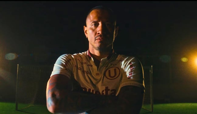 Gianluca Lapadula brindó sus primeras declaraciones como futbolista crema. (Universitario YouTube)