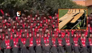 ¡Terrible accidente en graduación! Gradas colapsaron durante toma de foto a estudiantes universitarios