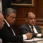 Ministro dejó prendido micrófono en el Congreso