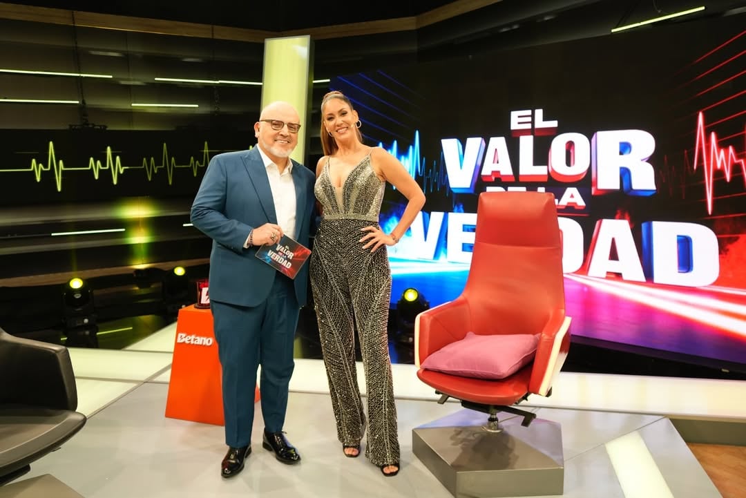La modelo llega por segunda vez al sillón rojo. (Foto: Instagram)